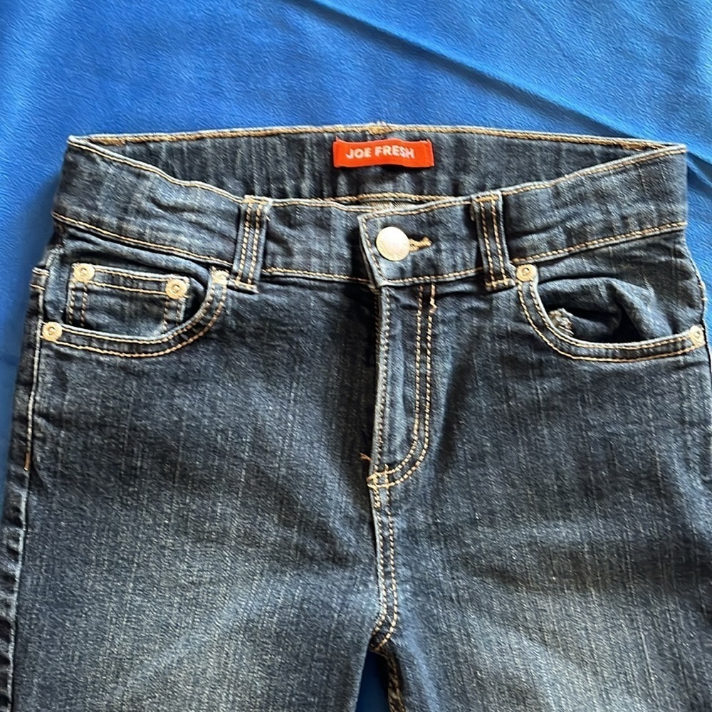 ⭐️ Joe Fresh kids jeans- size 10 - Picture 4 of 7